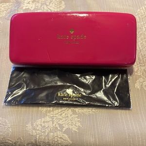 Kate spade pink and orange eye glasses sunglasses case with lens cleaning cloth